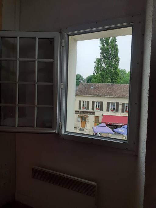 Appartement 2 Chambres A Lesigny Экстерьер фото