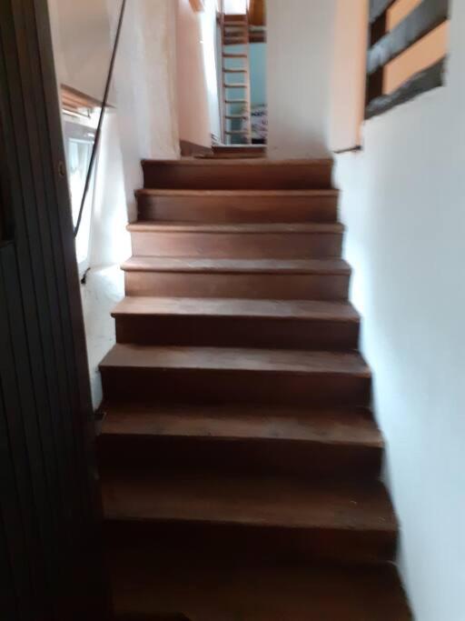Appartement 2 Chambres A Lesigny Экстерьер фото