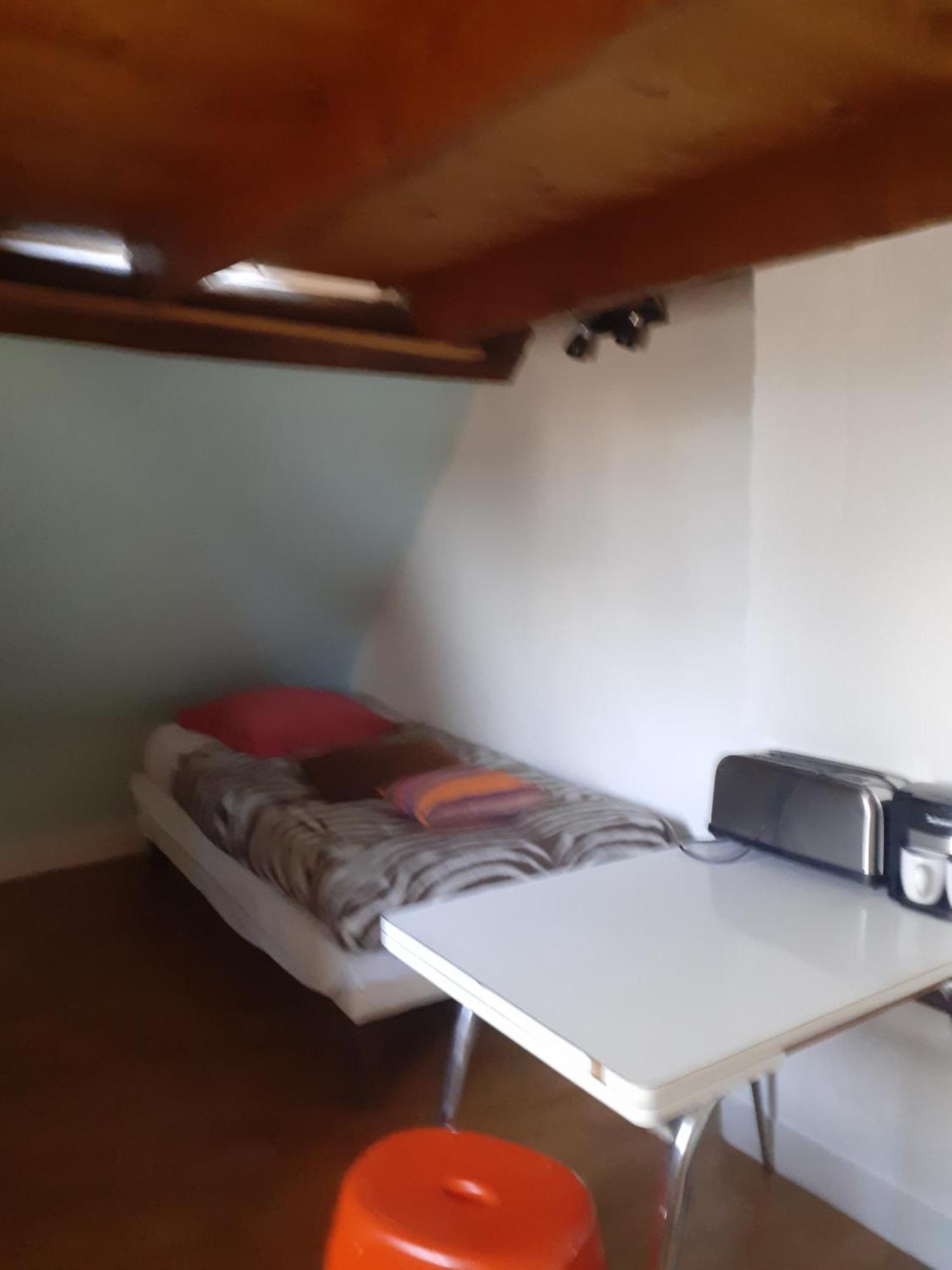Appartement 2 Chambres A Lesigny Номер фото