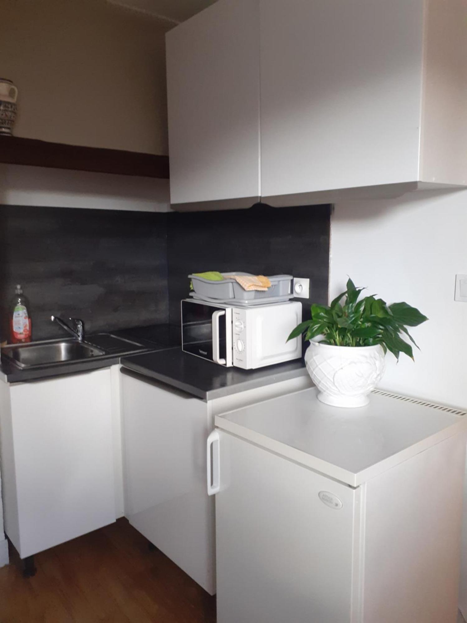 Appartement 2 Chambres A Lesigny Экстерьер фото
