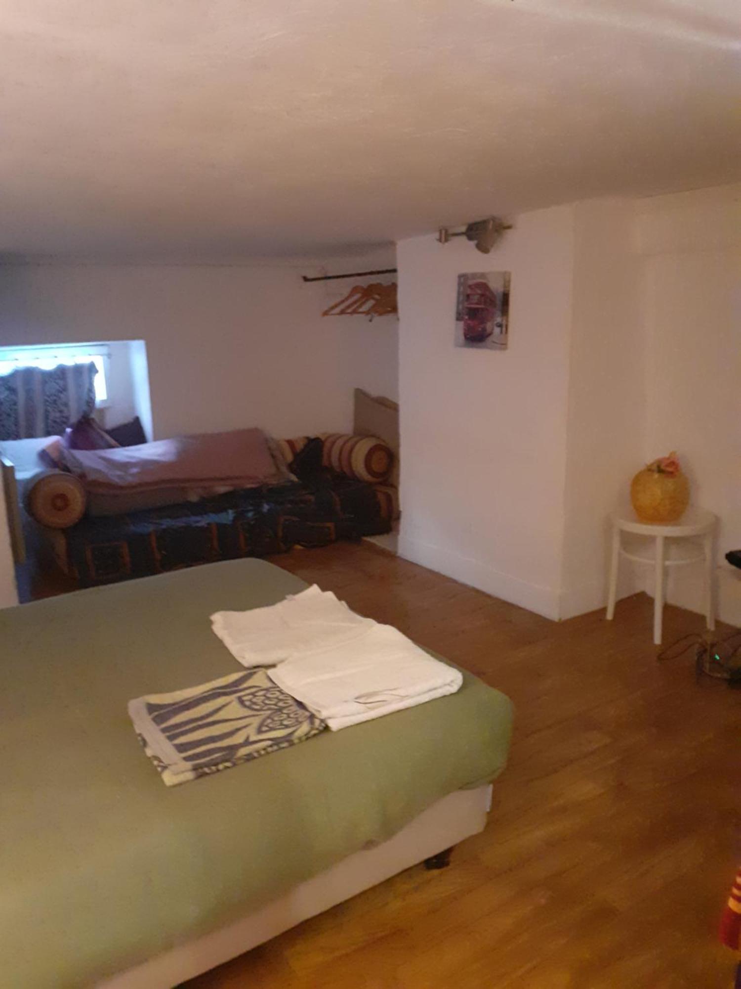 Appartement 2 Chambres A Lesigny Экстерьер фото